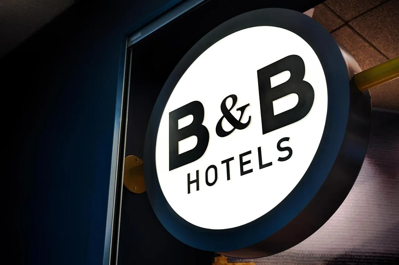 B&B Hotel Nuernberg-Plaerrer 3*, Norimberga