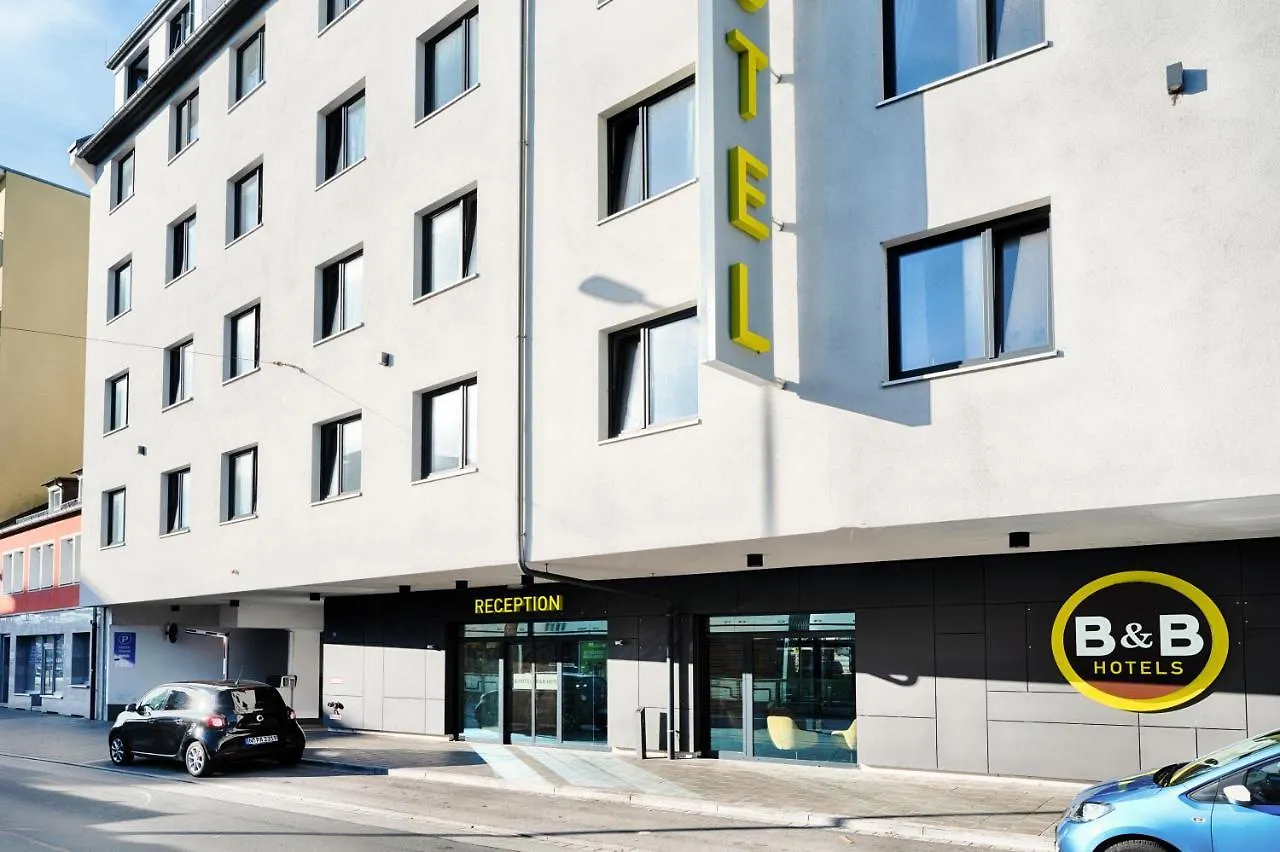 B&B Hotel Nuernberg-Plaerrer